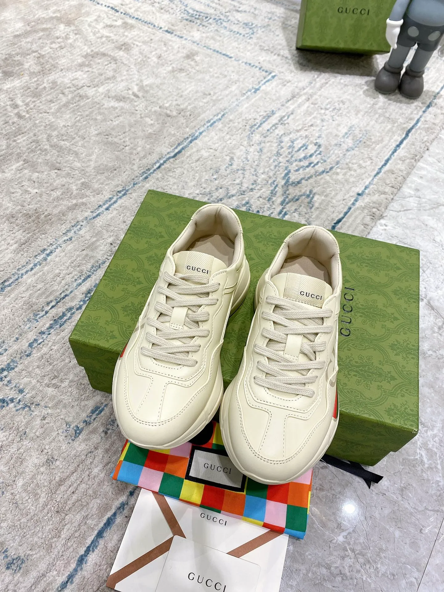 👟👟Ex-factory price 480🌈🌈 Women's shoes, women's clothing 🔘GUCCI Gucci dad shoes 🇮🇹Top version🇮🇹🔜Purchasing level The original disassembly took more than 3 months to develop 1:1, the version has been upgraded again, chips, packaging, using imported cowhide, all made with computerized cars. Couple style 👫 🔜Versatile for all seasons🔜 Fashion🔜 Personality 🔜Distinctive 🔵More than 20 layouts in the whole series, welcome to inquire for pictures Outsole: The latest original development T👟👟Ex-factory price U vacuum Upper: Imported cowhide🐮 Lining: Original A-grade mixed sheepskin🐏 Foot: Original A-grade mixed sheepskin 💯Full set of packaging Medium and low belt LOGO Size: Women’s size 35-40, Men’s size 38-45 (38 45 customized